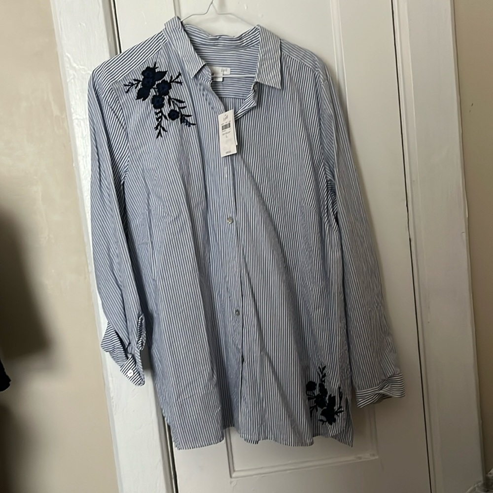 New with tags women’s j.Jill button up shirt size large